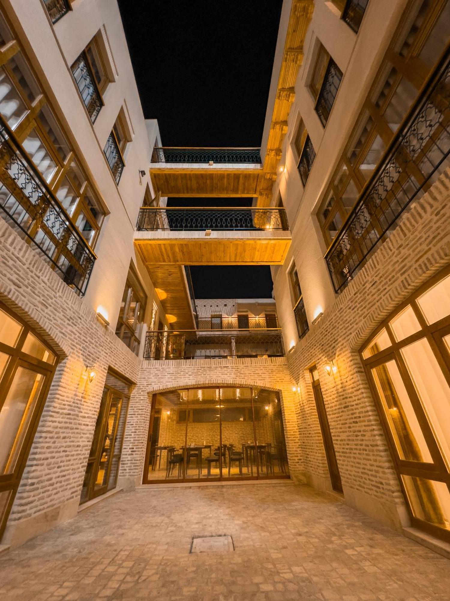 Duston Boutique XIX Century Rooms บูคารา ภายนอก รูปภาพ
